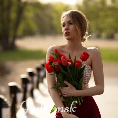 Шлюха Юля 28825 Шлюха Юля 28825